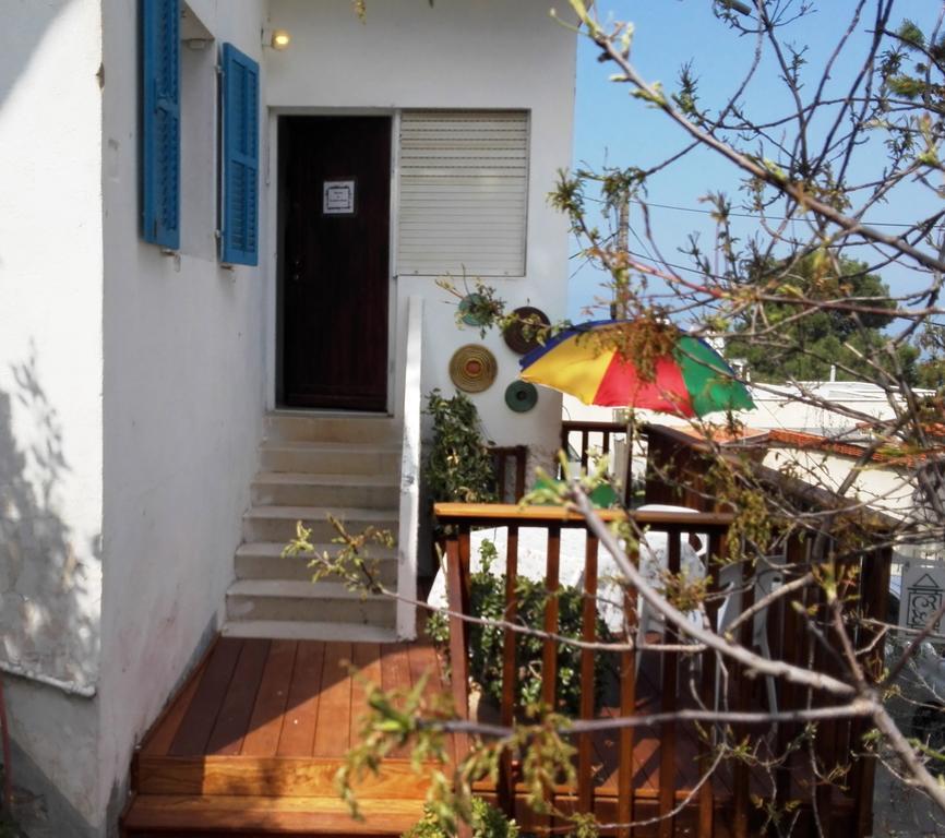 The Artist'S House Overlooking The Bay Of Haifa Exterior photo